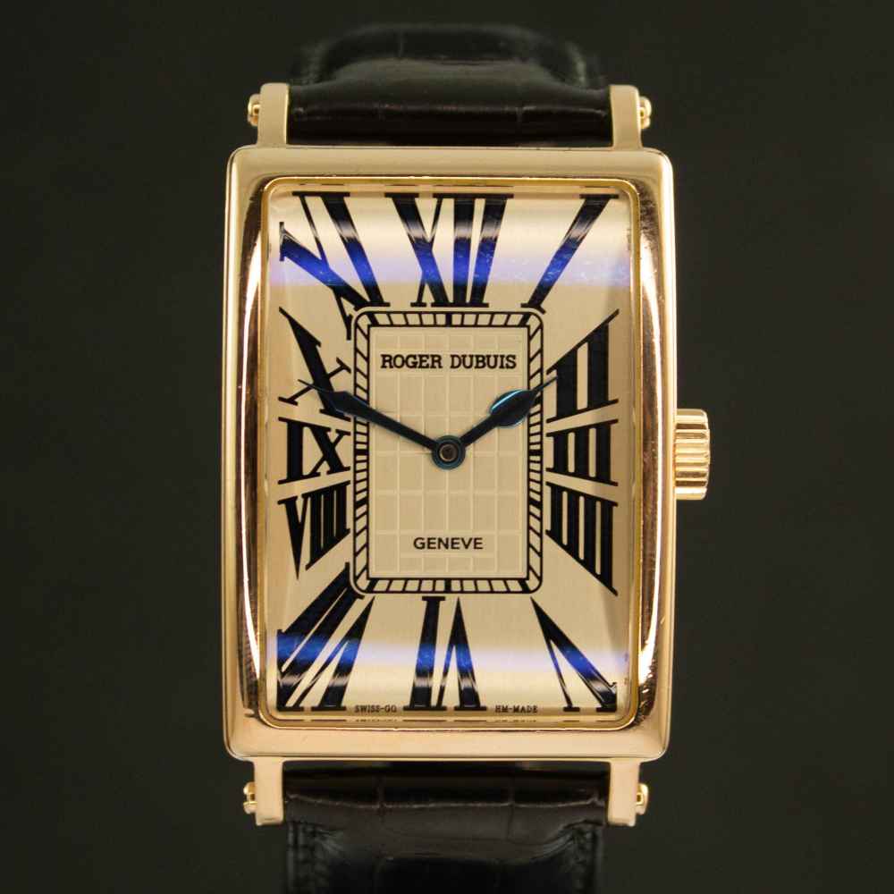 Varios Roger Dubuis Much More 18k